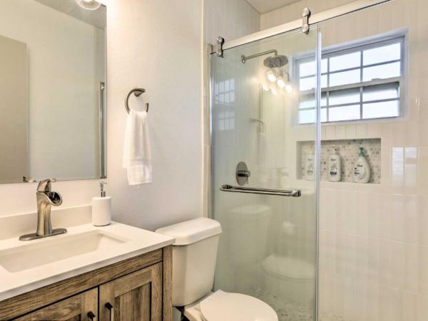 Sarasota Vacation Home Three Bedroom