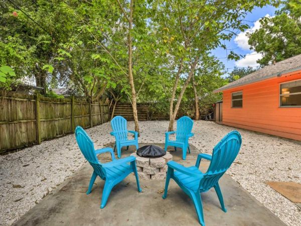 Sarasota Vacation Home Three Bedroom
