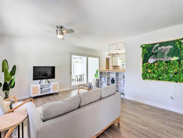 Sarasota Vacation Home Three Bedroom