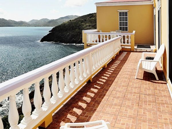 Four Bedroom Vacation Villa in St. Thomas with Amazing Views
