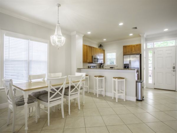 Three Bedroom Vacation Townhome with Amazing Gulf Views in Marathon