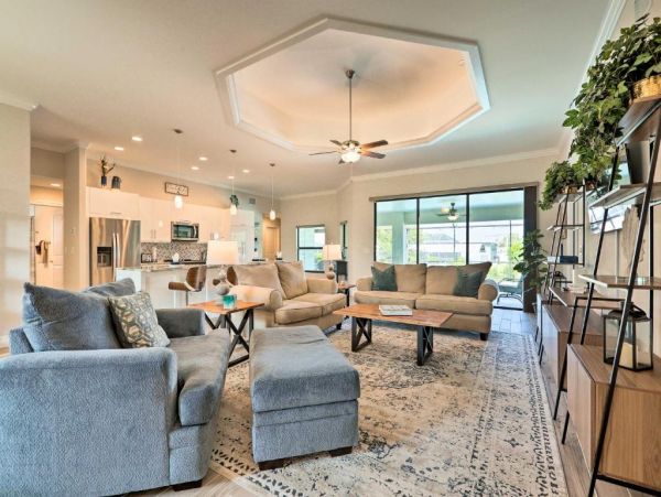 Cape Coral Vacation Home Four Bedroom Sleeps 13