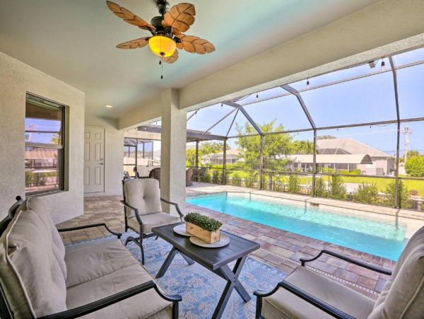 Cape Coral Vacation Home Four Bedroom Sleeps 13