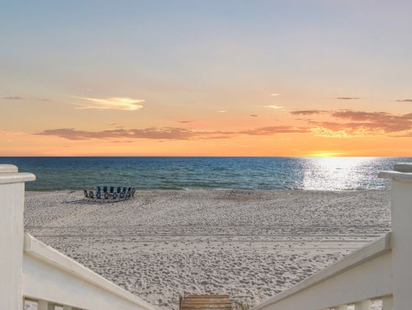 Luxurious Beachfront Home with 6 Bedrooms in Panama City Beach