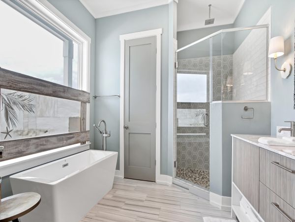 Luxury Panama City Vacation home Eight Bedroom On Beach
