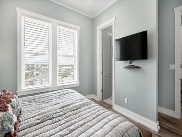 Luxury Panama City Vacation home Eight Bedroom On Beach