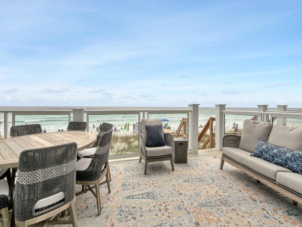 Luxury Panama City Vacation home Eight Bedroom On Beach
