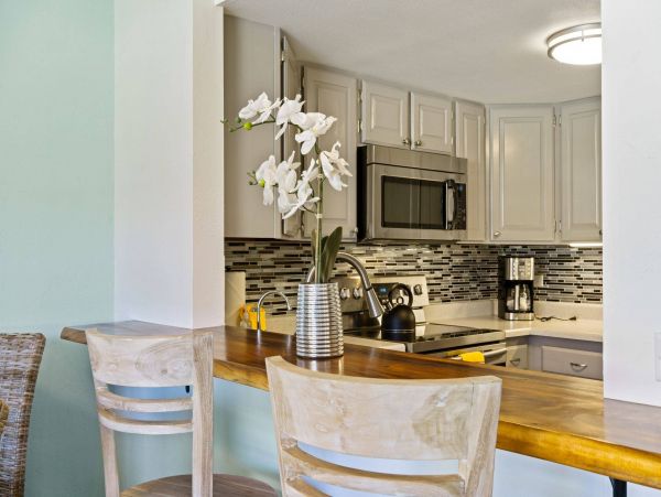 Ocean Views Kailua Kona Vacation Condo Two Bedroom
