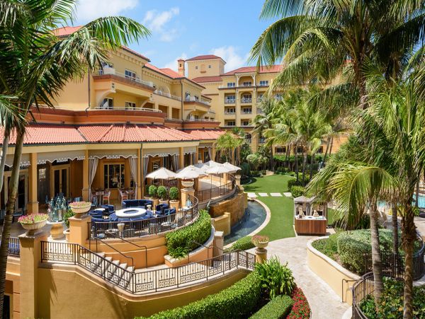 Palm Beach Vacation Suite with Great Resort Amenities