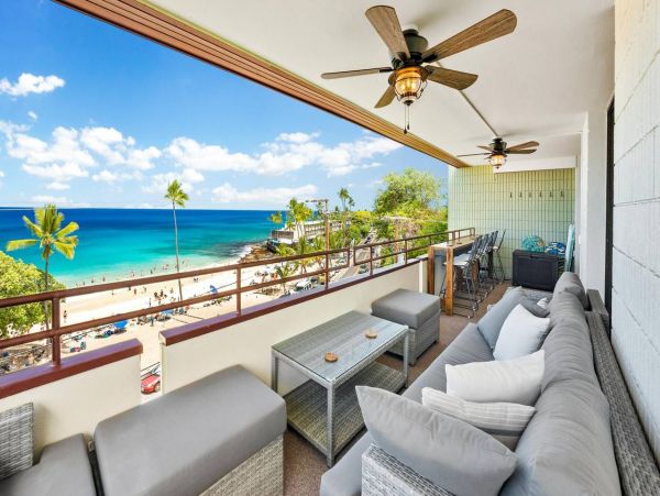 Two Bedroom Condo with Gorgeous Views Sleeps 4