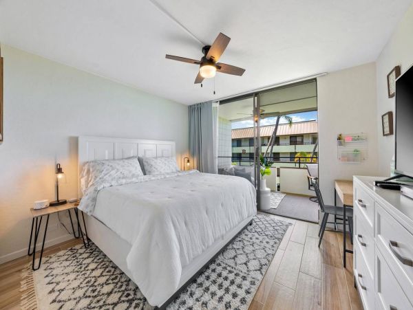 Two Bedroom Condo with Gorgeous Views Sleeps 4