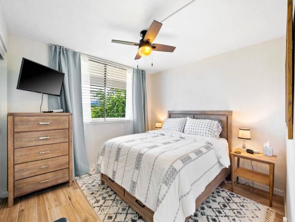 Two Bedroom Condo with Gorgeous Views Sleeps 4