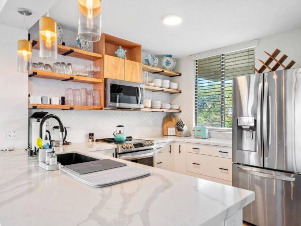 Two Bedroom Condo with Gorgeous Views Sleeps 4