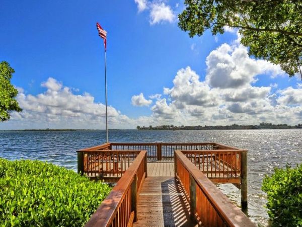 Charming Bradenton Beach Vacation Condo with Pool Sleeps 6