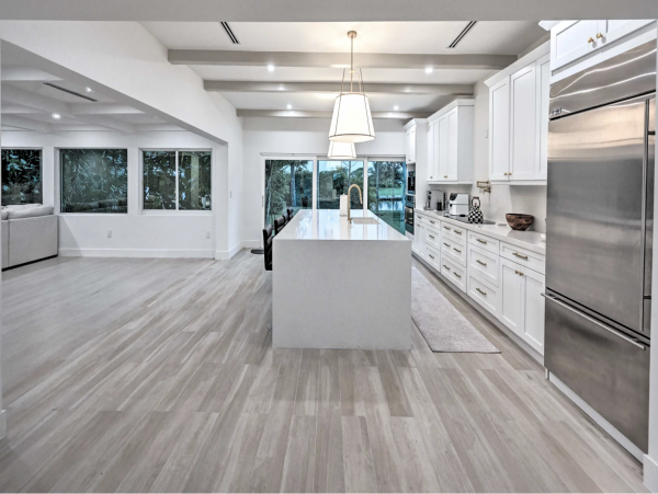 Only 2 miles to Marco Beaches Three Bedroom Vacation Home