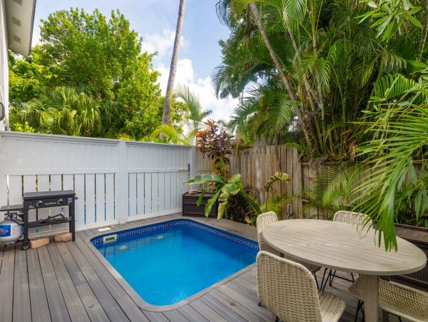 Two Bedroom Vacation Pool Home in Key West