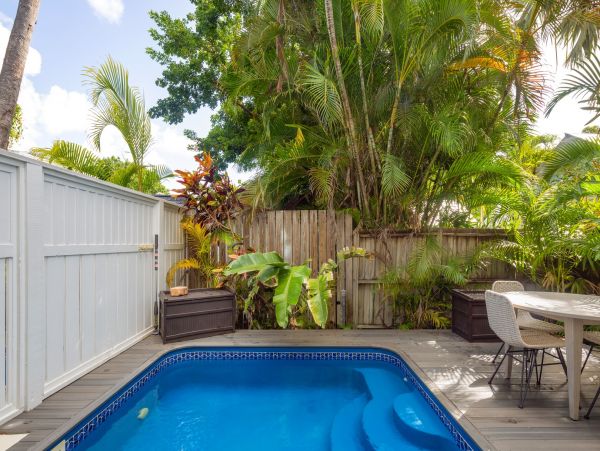 Two Bedroom Vacation Pool Home in Key West