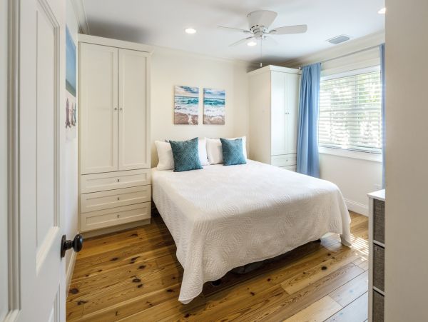 Two Bedroom Vacation Pool Home in Key West