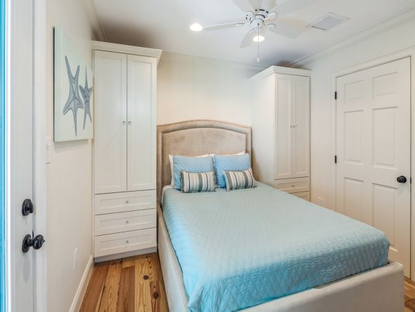 Two Bedroom Vacation Pool Home in Key West