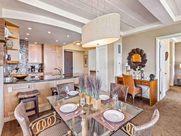Oceanfront Kaanapali Vacation Condo One Bedroom