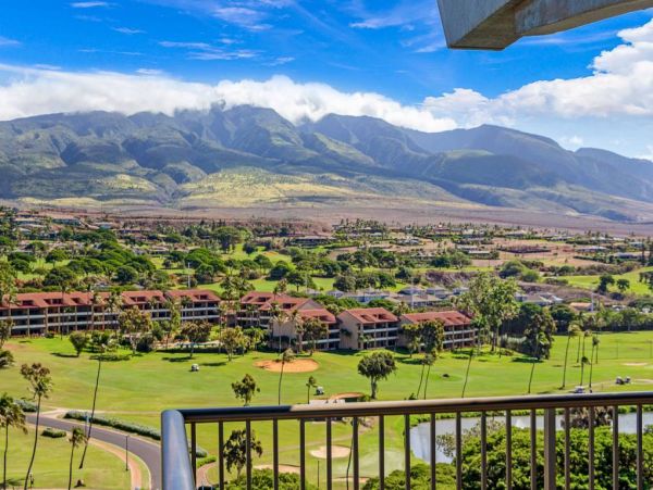 Oceanfront Kaanapali Vacation Condo One Bedroom