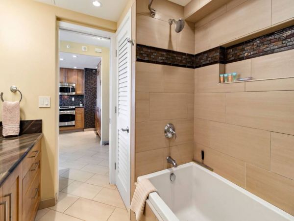 Oceanfront Kaanapali Vacation Condo One Bedroom