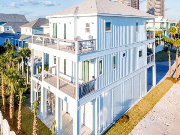 Gulf Views Pensacola Vacation Home Eight Bedrooms