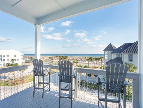 Gulf Views Pensacola Vacation Home Eight Bedrooms