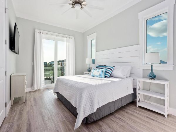 Gulf Views Pensacola Vacation Home Eight Bedrooms
