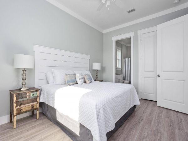 Gulf Views Pensacola Vacation Home Eight Bedrooms