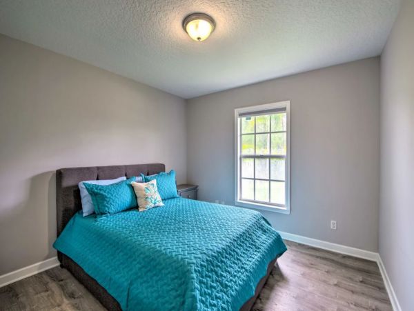 Three Bedroom Vacation Pool Home in Vero Beach