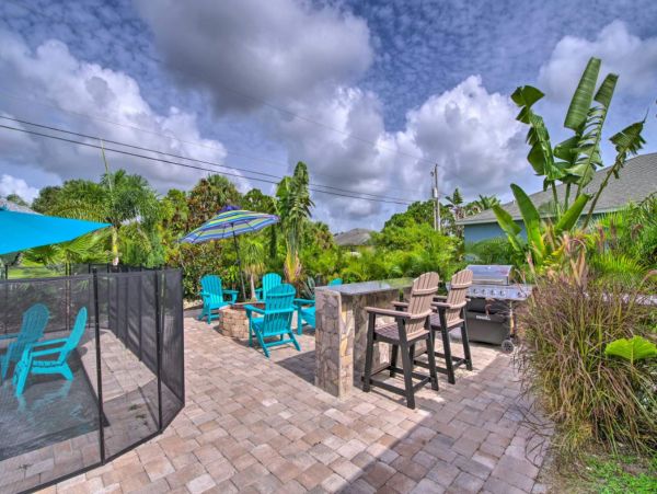 Three Bedroom Vacation Pool Home in Vero Beach