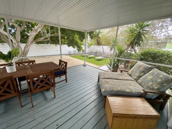 Lido Key Vacation Condo Walk to Beach Two Bedroom