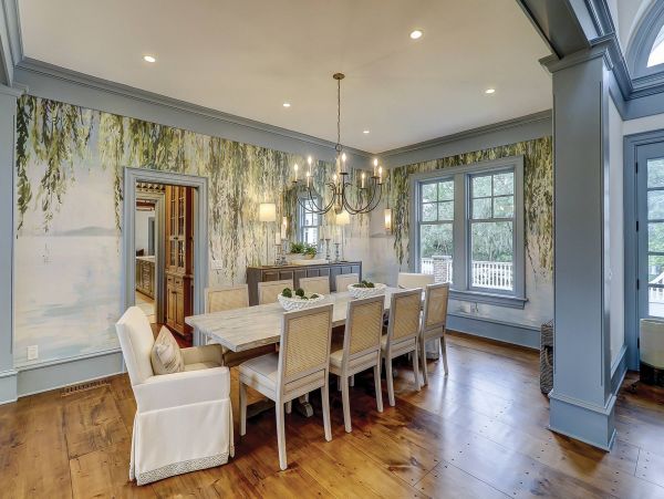 Grand Luxury 8-Acre Estate Main House & Guest House Sleeps 22 Guests