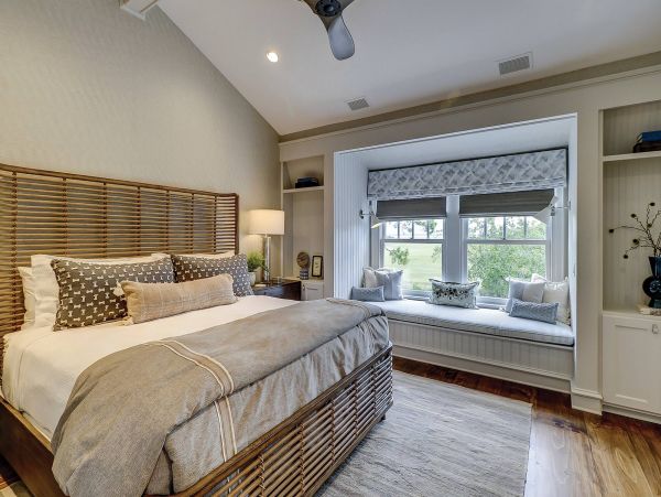 Grand Luxury 8-Acre Estate Main House & Guest House Sleeps 22 Guests