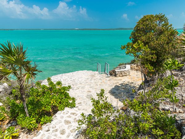 Turks and Caicos Vacation Pool Home Four Bedroom Oceanfront
