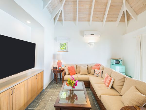 Turks and Caicos Vacation Pool Home Four Bedroom Oceanfront