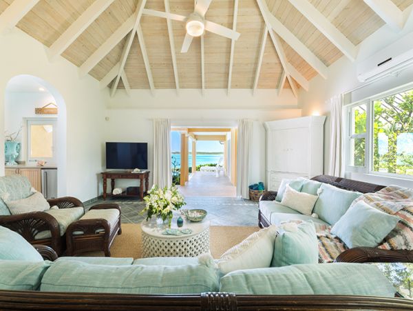 Turks and Caicos Vacation Pool Home Four Bedroom Oceanfront
