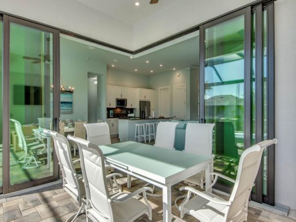 Luxury Vacation Home in Cape Coral with Private Caged Pool and Hot Tub