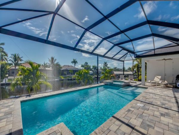 Luxury Vacation Home in Cape Coral with Private Caged Pool and Hot Tub