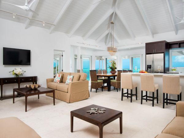 Oceanfront Vacation Pool Home Four Bedroom in Turks and Caicos