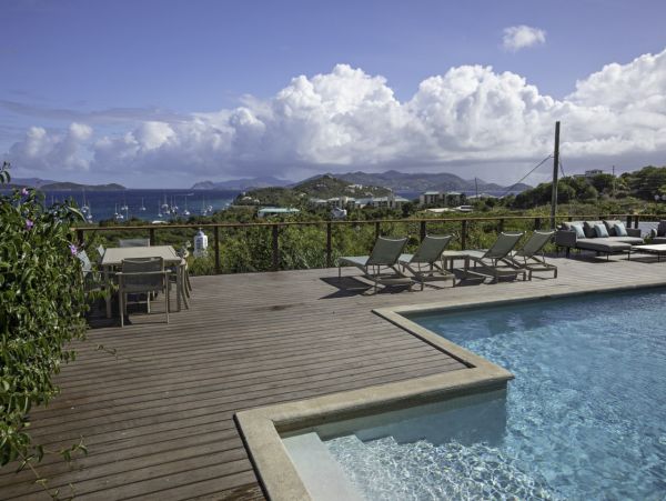 Four Bedroom Vacation Villa in St. Thomas with Private Pool and Amazing Views