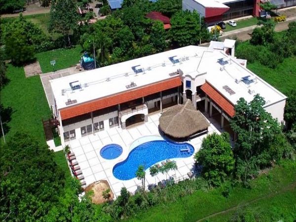 Jaco 20 Bedrooms Vacation Rental 2 Blocks to the Beach