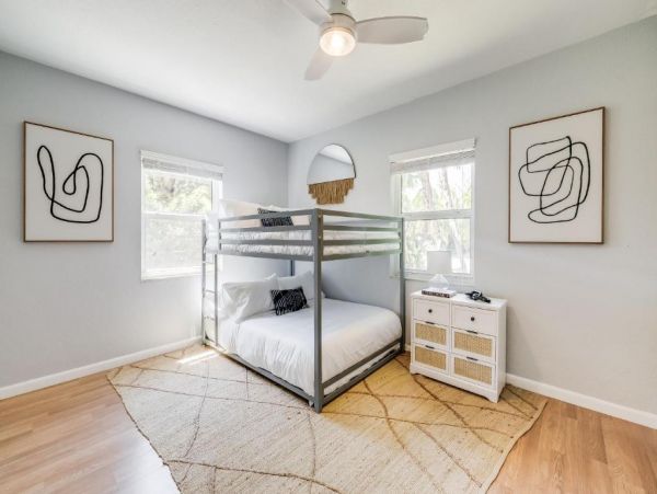 Fort Lauderdale Vacation Pool Home Four Bedroom