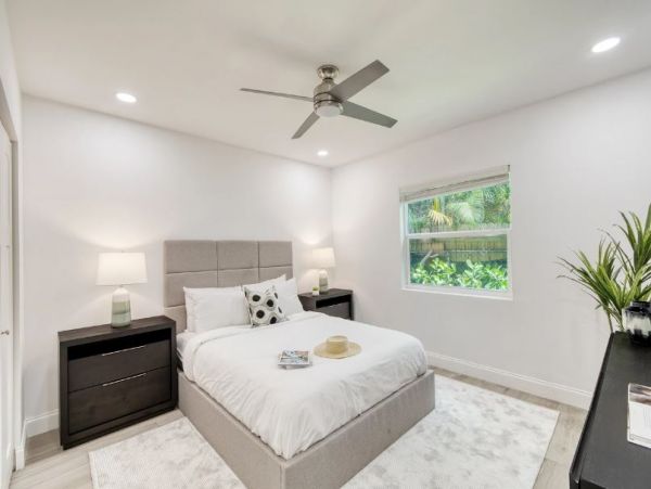Fort Lauderdale Luxury Vacation Pool Home Four Bedroom