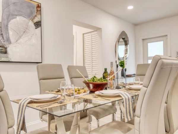 Fort Lauderdale Luxury Vacation Pool Home Four Bedroom