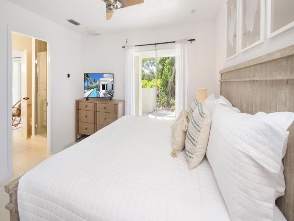 Cayman North Side Beachfront Villa Rental - Luxury Caribbean Oceanfront Home