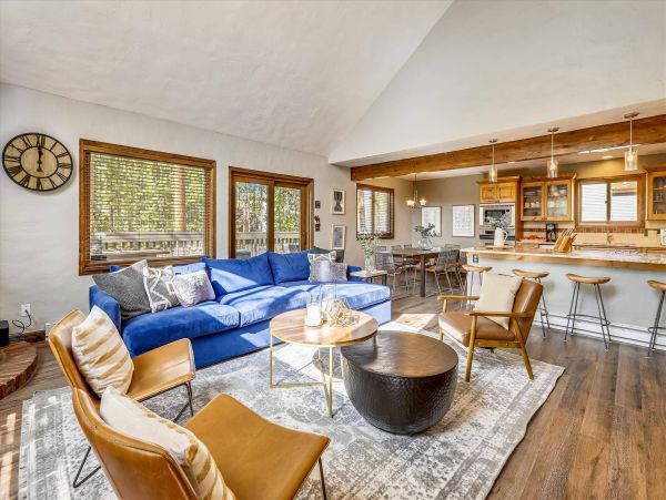 Five Bedroom Vacation Home in Breckenridge Sleeps Twelve Guests