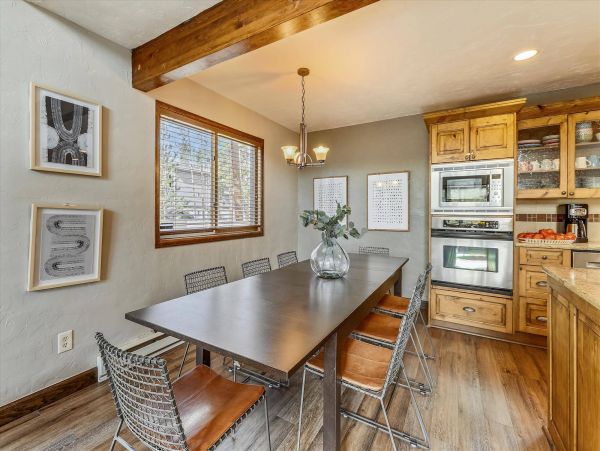 Five Bedroom Vacation Home in Breckenridge Sleeps Twelve Guests