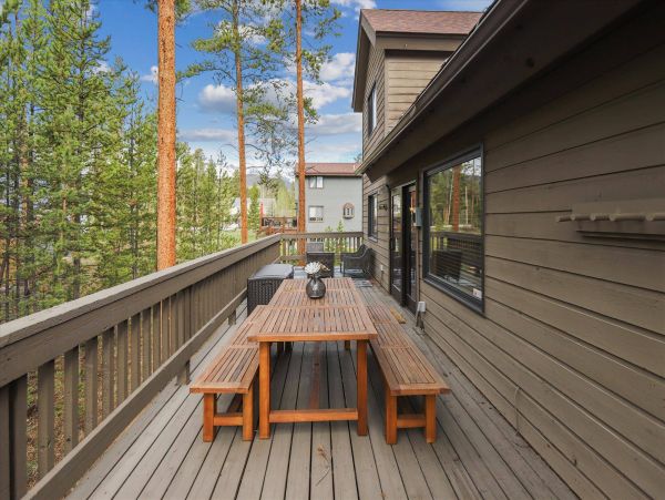 Five Bedroom Vacation Home in Breckenridge Sleeps Twelve Guests